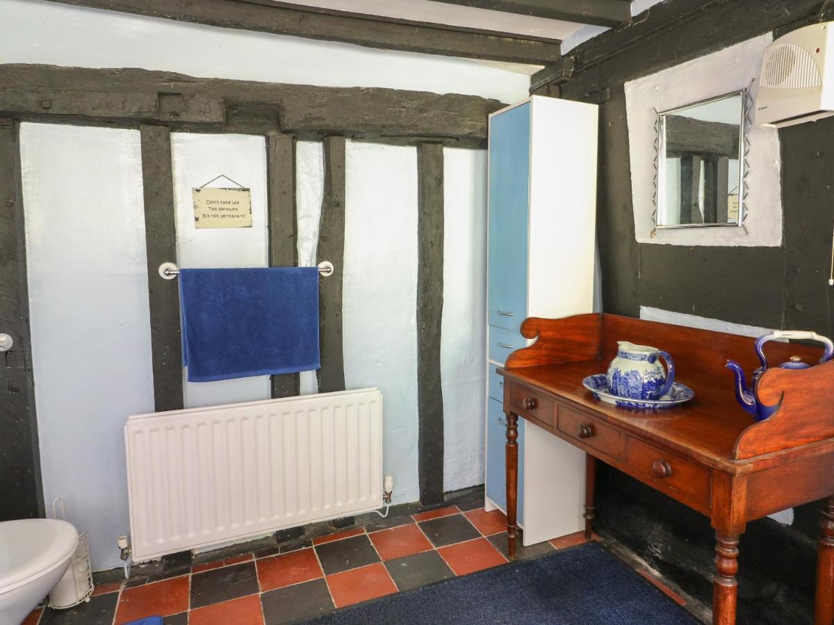Caerau Farm House Ланидлойс Екстериор снимка